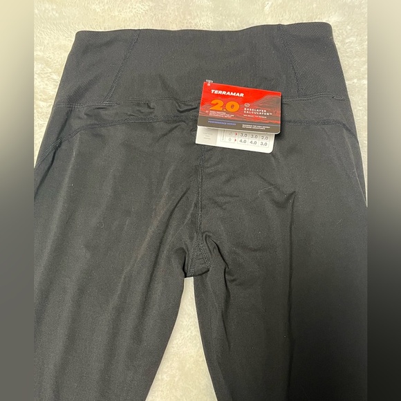 Women's TERRAMAR 2.0 Baselayer Bottom leggings NWT black stretch Pant Sz M $45 - Picture 1 of 13